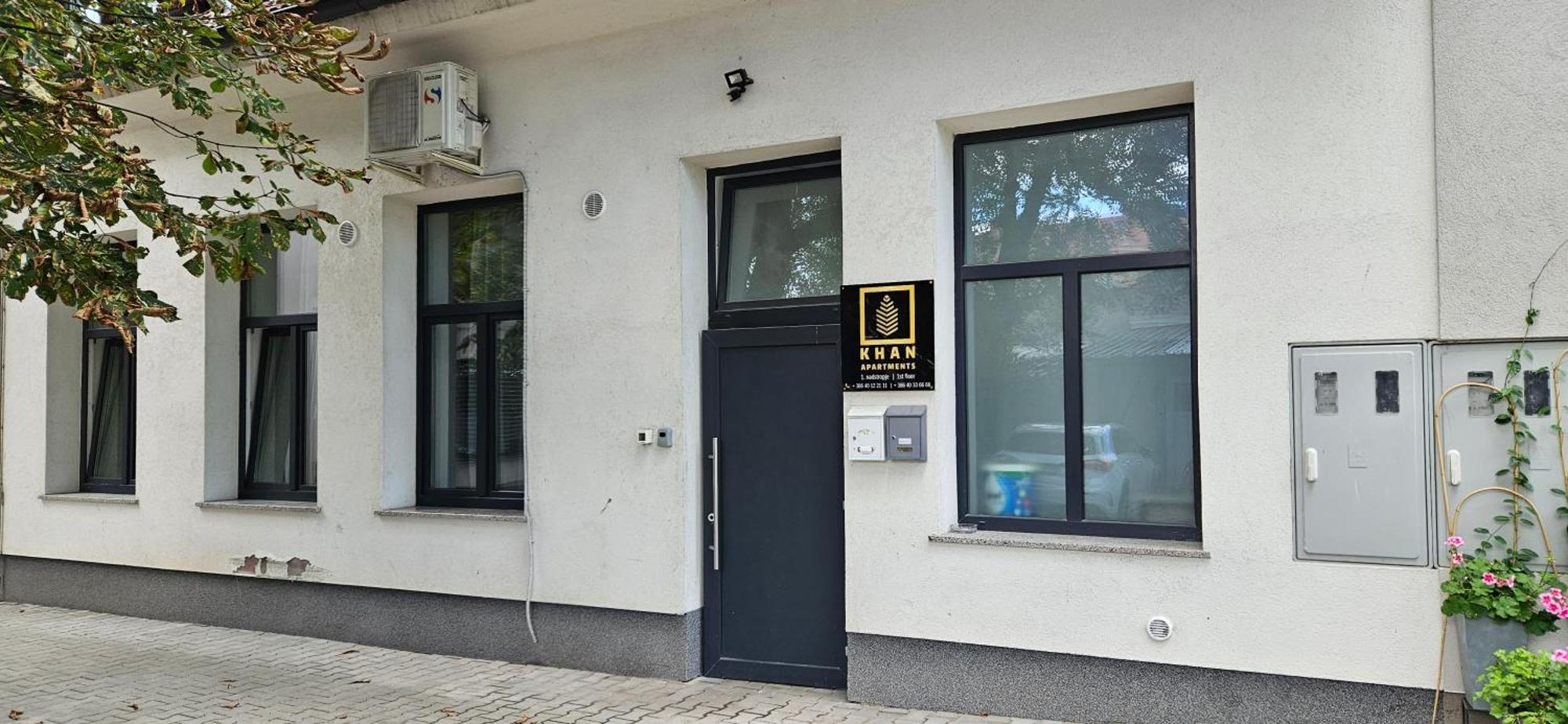Khan Apartments Ljubljana Exterior photo